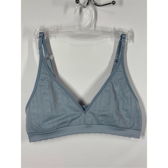 C12 -- PINK Victoria's Secret bralette size medium - Picture 1 of 10